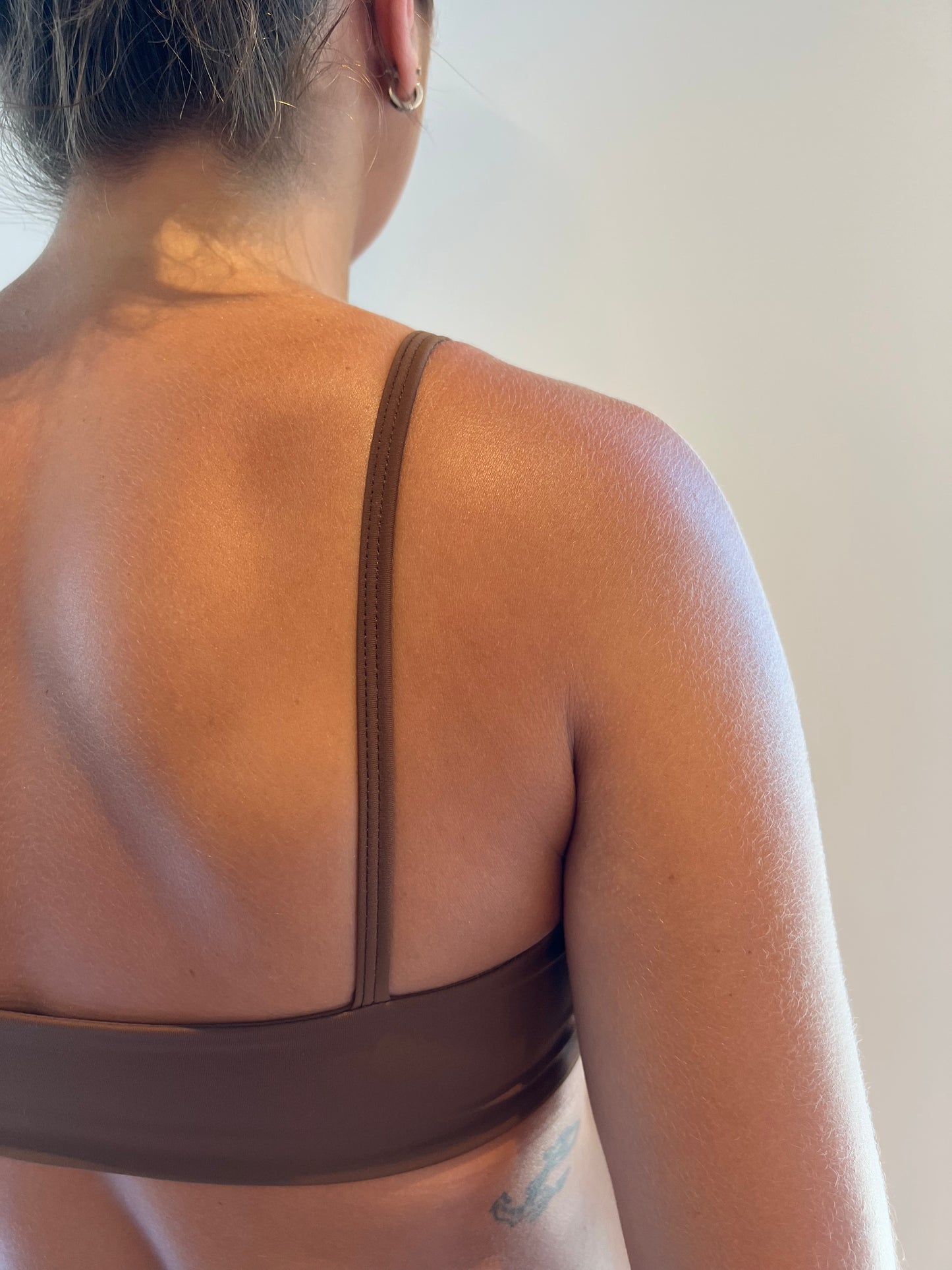 Mellow - Latte (Brown) Sport Crop