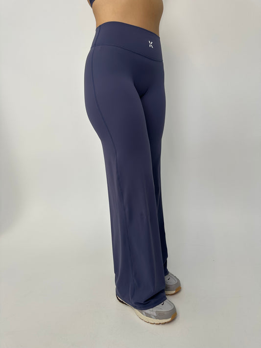 PRE-ORDER Flared Seamless Leggings Midnight Blue