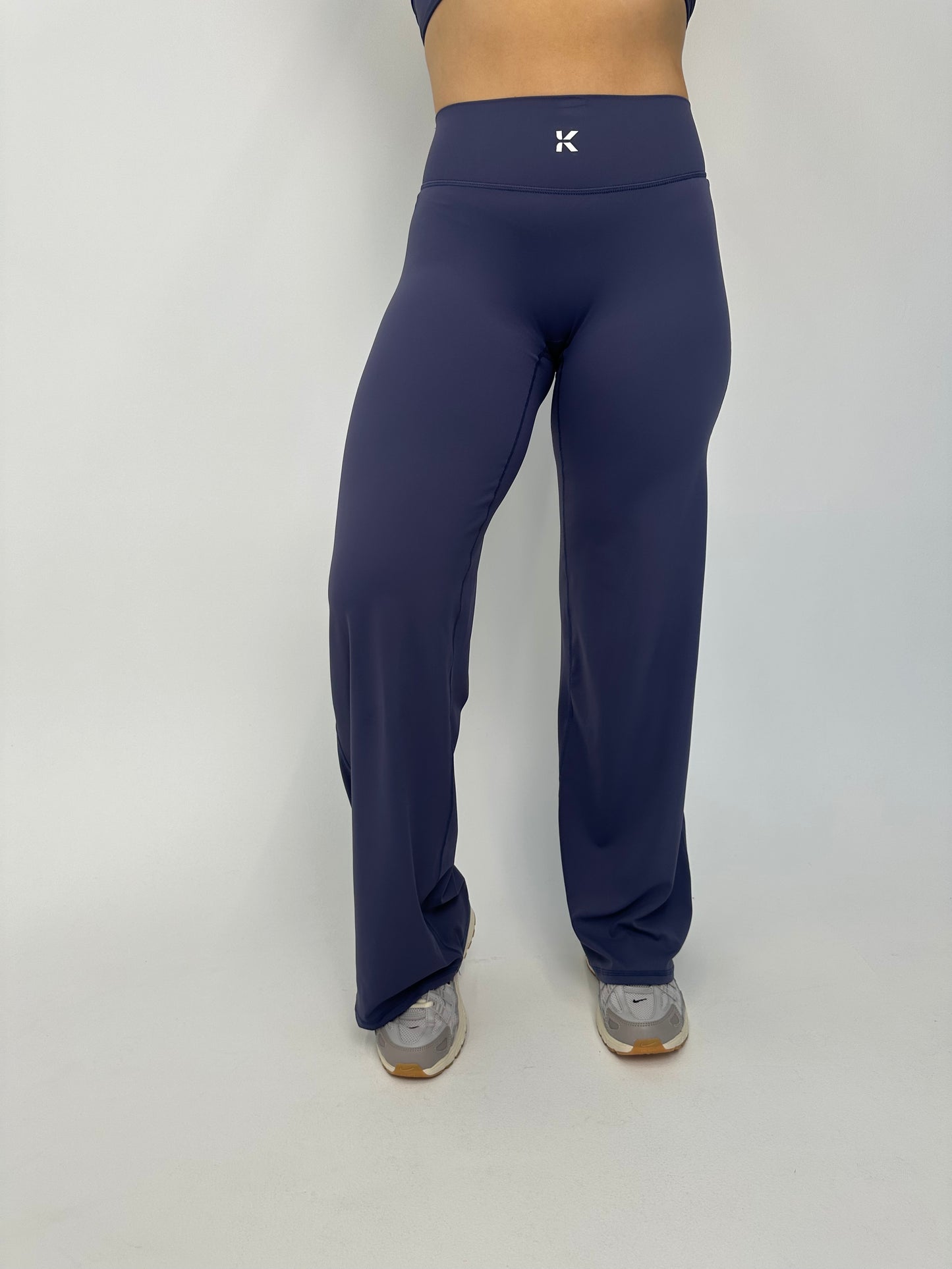 PRE-ORDER Flared Seamless Leggings Midnight Blue