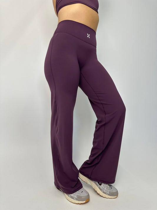 PRE-ORDER Flared Seamless Leggings Plum Purple